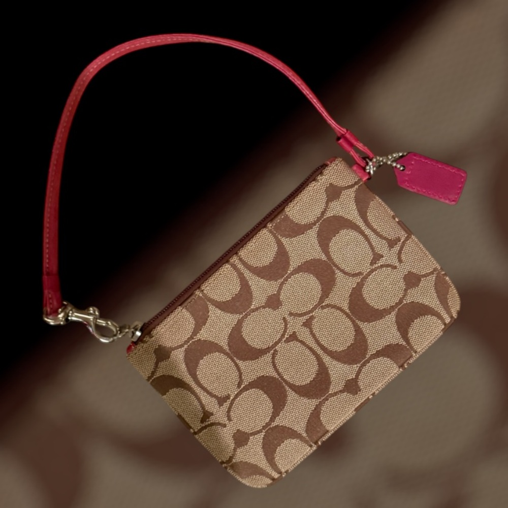 Coach Tan and Pink Signature Clutch Wristlet Tiny Bag Travel Y2K ⭐️⭐️⭐️⭐️⭐️ - Picture 8 of 10